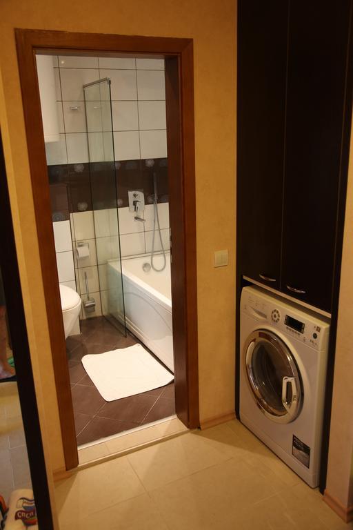Apartment In St. Constantine And Helena سينتس قسطنطين وهيلينا الغرفة الصورة