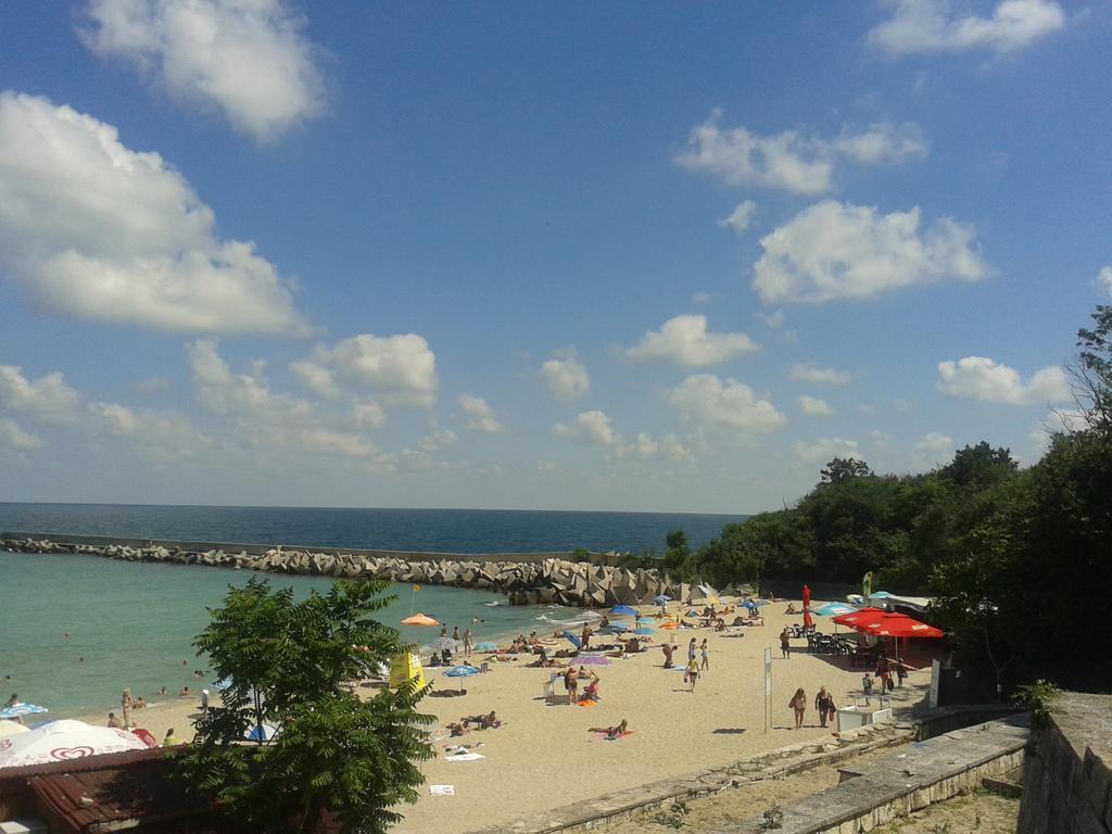 Apartment In St. Constantine And Helena سينتس قسطنطين وهيلينا المظهر الخارجي الصورة