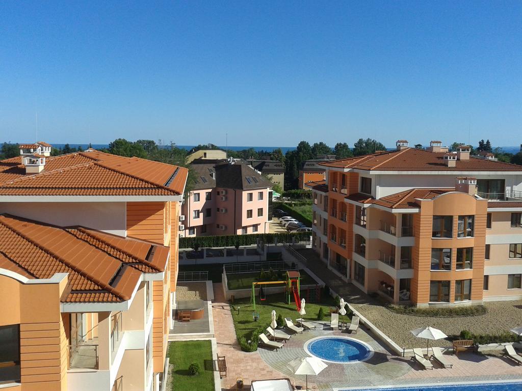 Apartment In St. Constantine And Helena سينتس قسطنطين وهيلينا المظهر الخارجي الصورة
