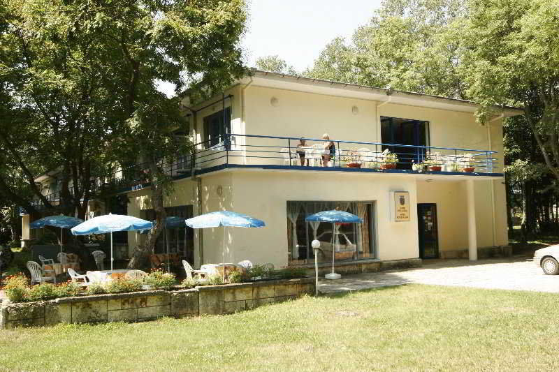 Apartment In St. Constantine And Helena سينتس قسطنطين وهيلينا المظهر الخارجي الصورة